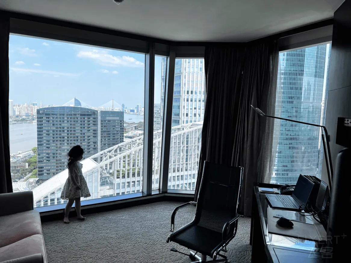 上海凯宾斯基大酒店双床房,上海凯宾斯基酒店排名