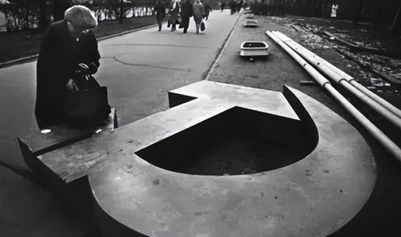 项国兰：苏联被和平演变过程中的背离、坚守、背叛、迷茫、蜕变