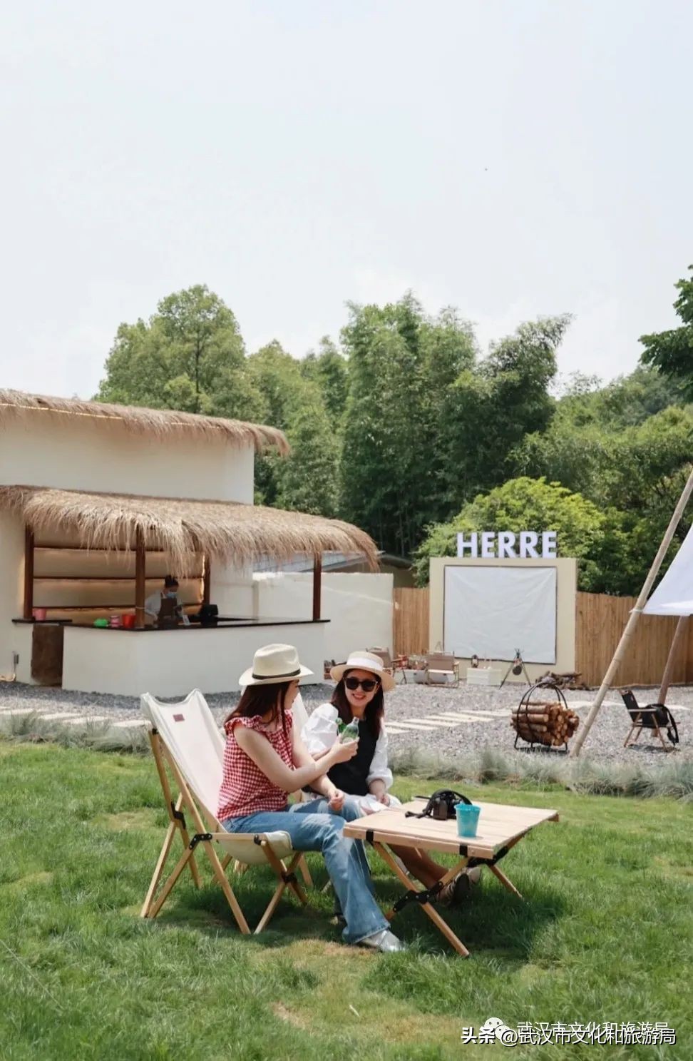 九月，秋风吹进武汉人的小院