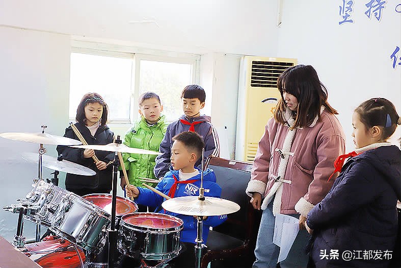 双减后孩子们变化,双减后孩子们的笑脸更灿烂