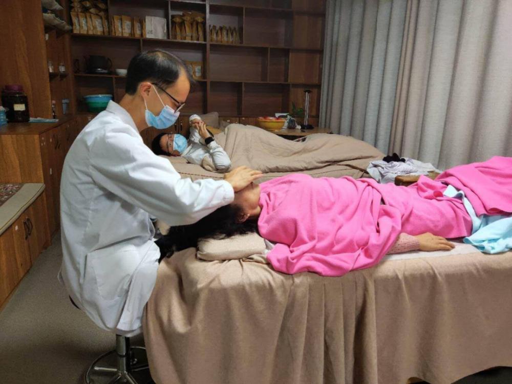 中医针灸治疗颈椎病原理,颈椎病针刀按摩针灸哪种方法好