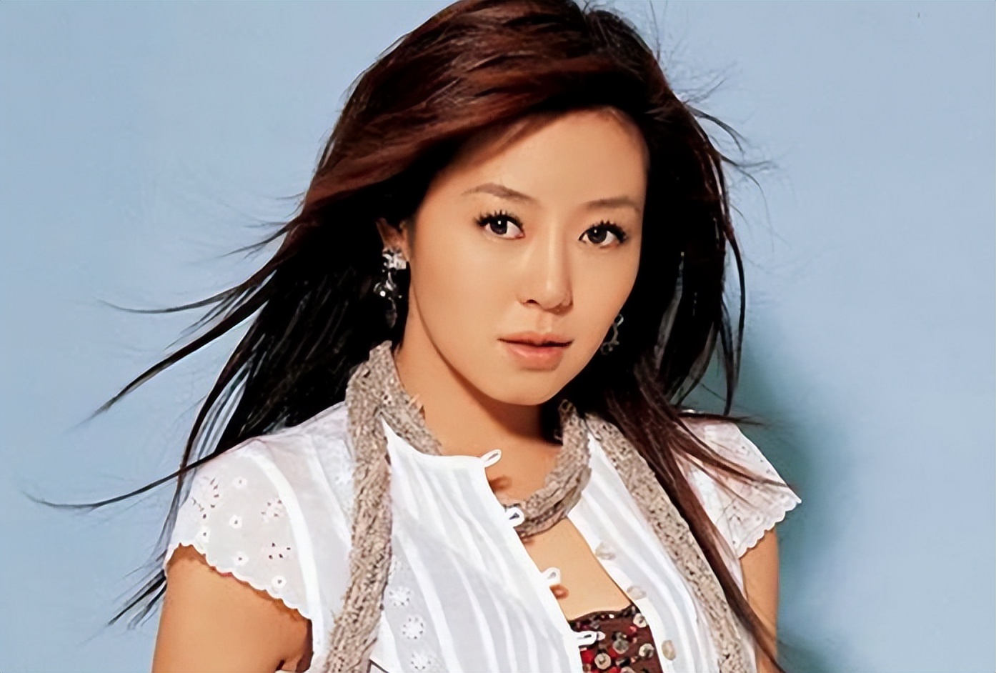 安又琪是哪一届的超级女声,安又琪是超女冠军吗