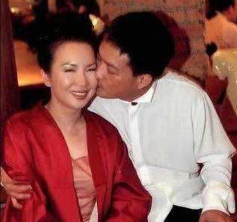 苏芮酒干倘卖无年轻照片,苏芮和谁一块演唱酒干倘卖无