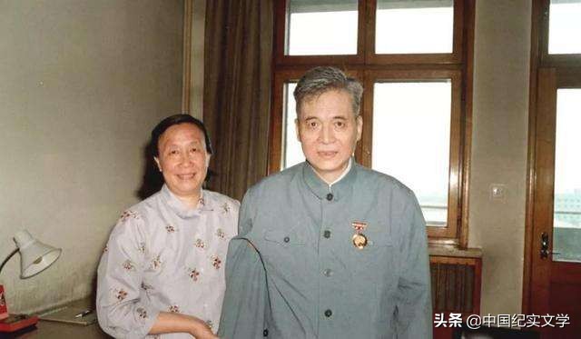 两弹元勋邓稼先的人生观,两弹元勋邓稼先的一生