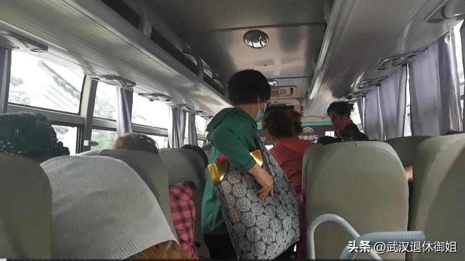 38岁以上中老年人免费领鸡蛋,60岁以上老人领鸡蛋免费