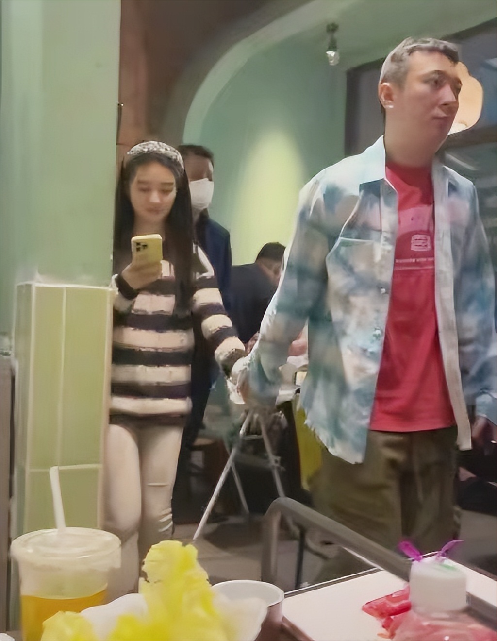 媒体证实王思聪打人被拘,媒体评王思聪打人