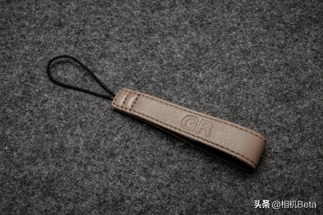 只要7700元！理光GR3“日记”限量版开售