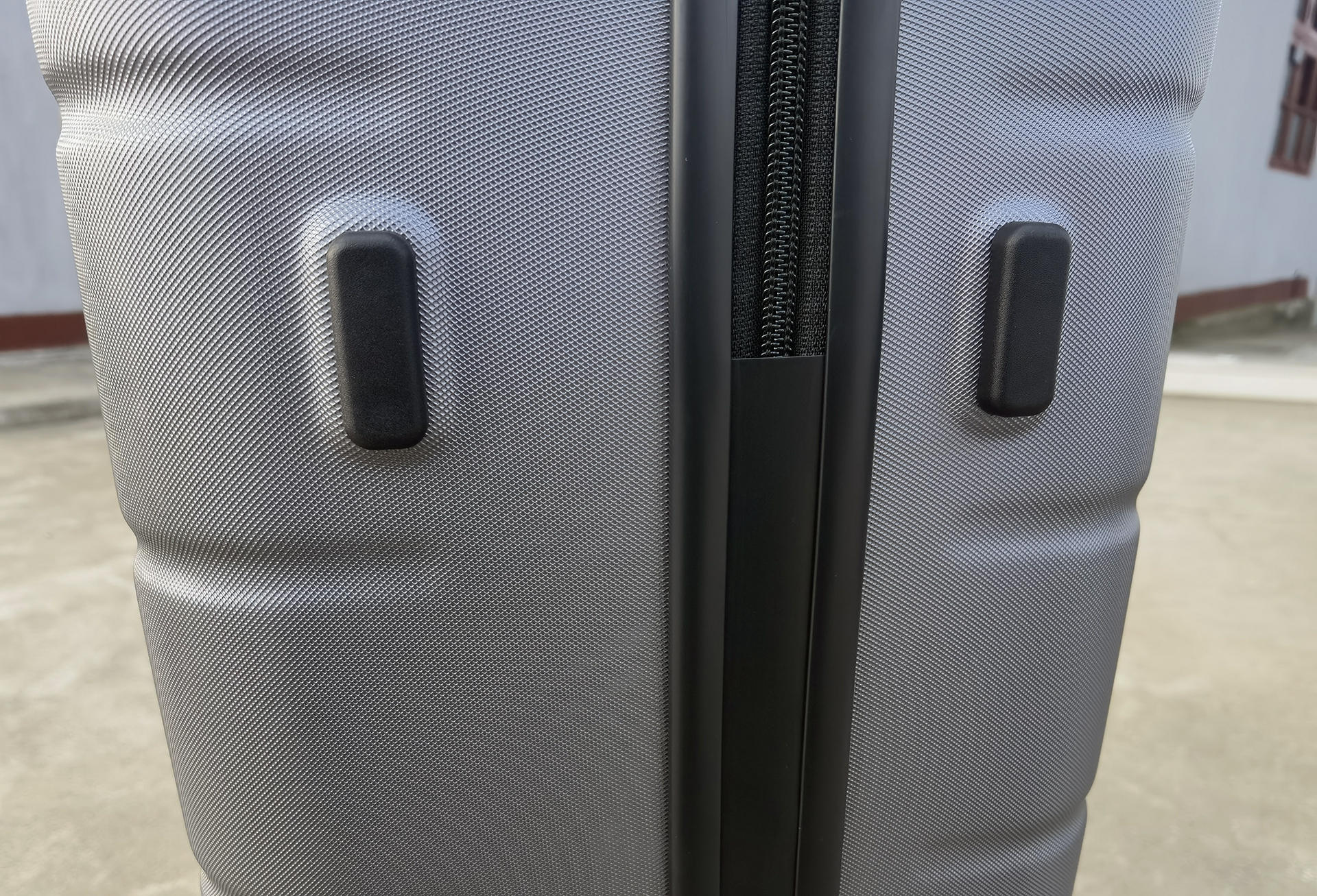 小米自动旅行箱价格,小米商务旅行箱轮子