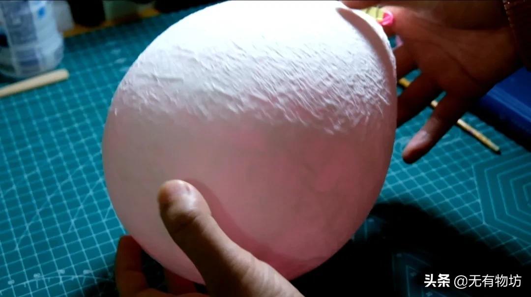 用一张纸做虎年灯笼,虎年的灯笼用卡纸做又好看又好做