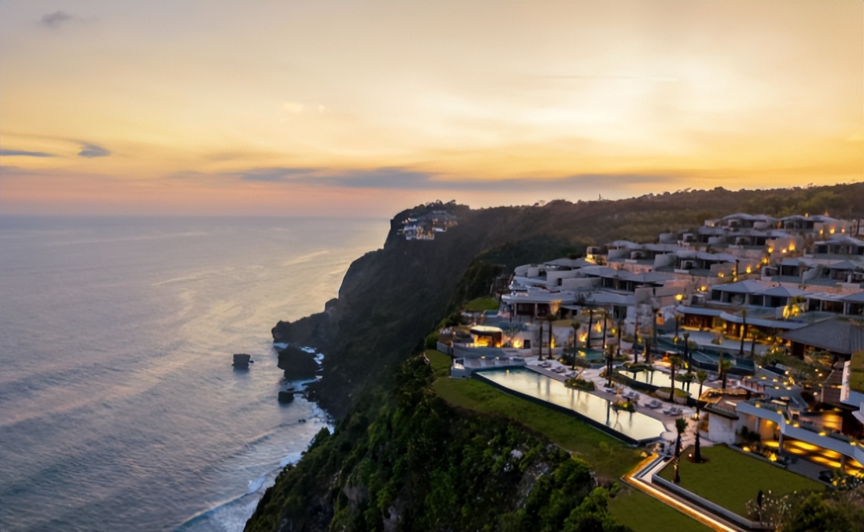 5000万婚礼细节曝光！他“嫁入”豪门，还是赌王家族赚了？