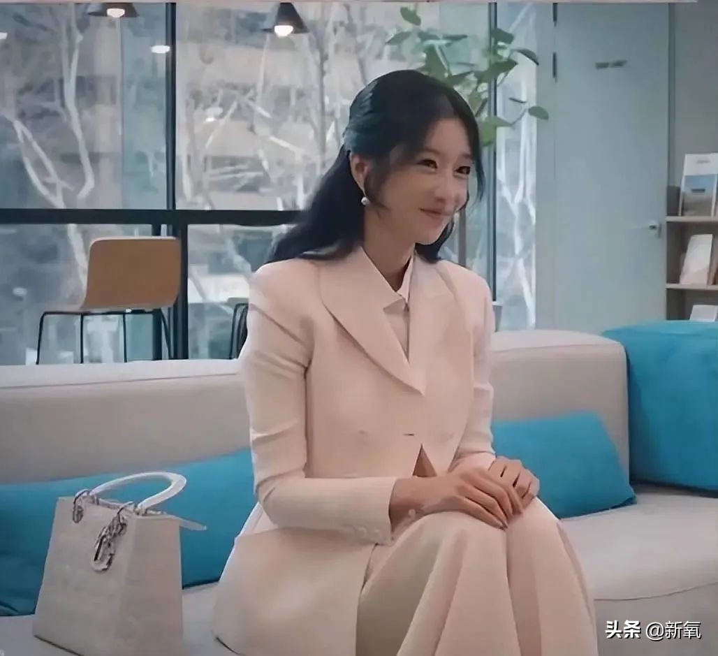 韩国郑爽的18禁复出作，虽然没让她洗白，却让她成了最新整形模版