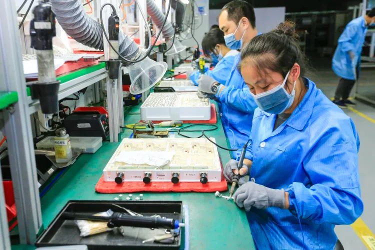 【坪山创新眼·智造强①】国人科技：全球销量第一的5G基站小型化金属滤波器