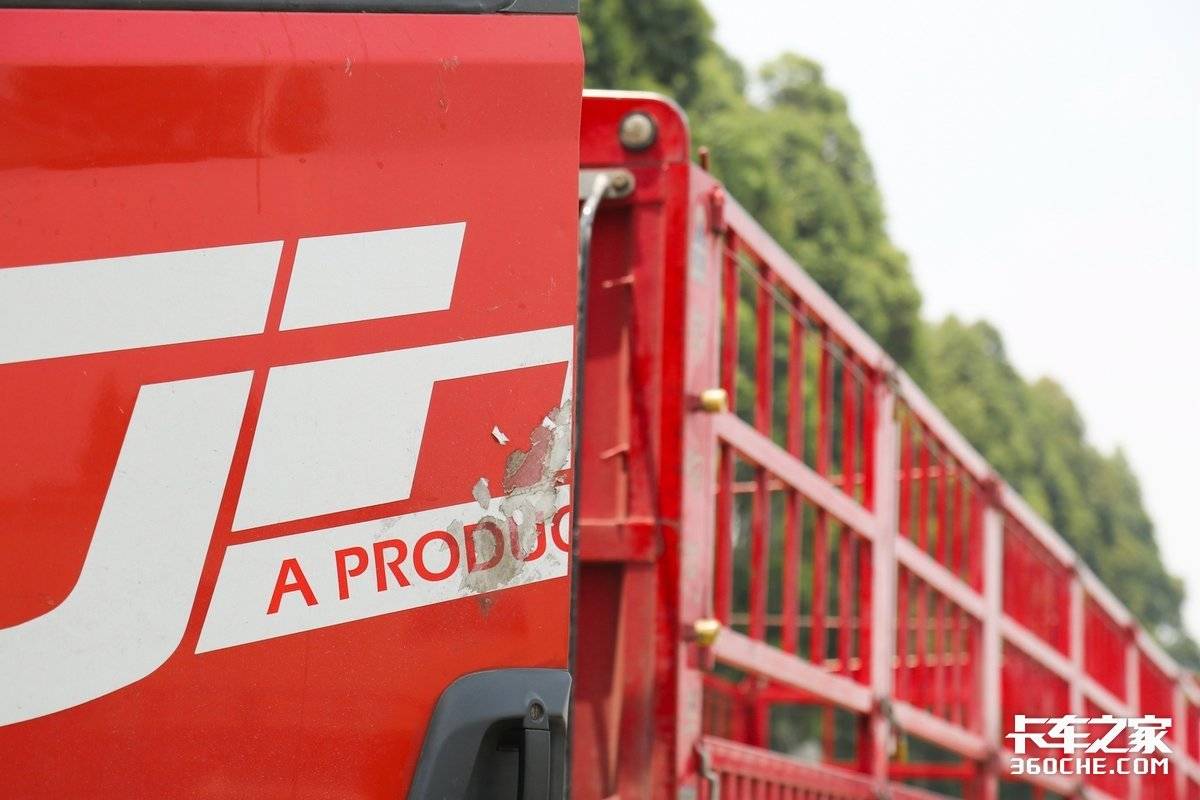 追溯仓栅货厢由来，戴上紧箍咒的蓝牌仓栅车会被蚕食吗？