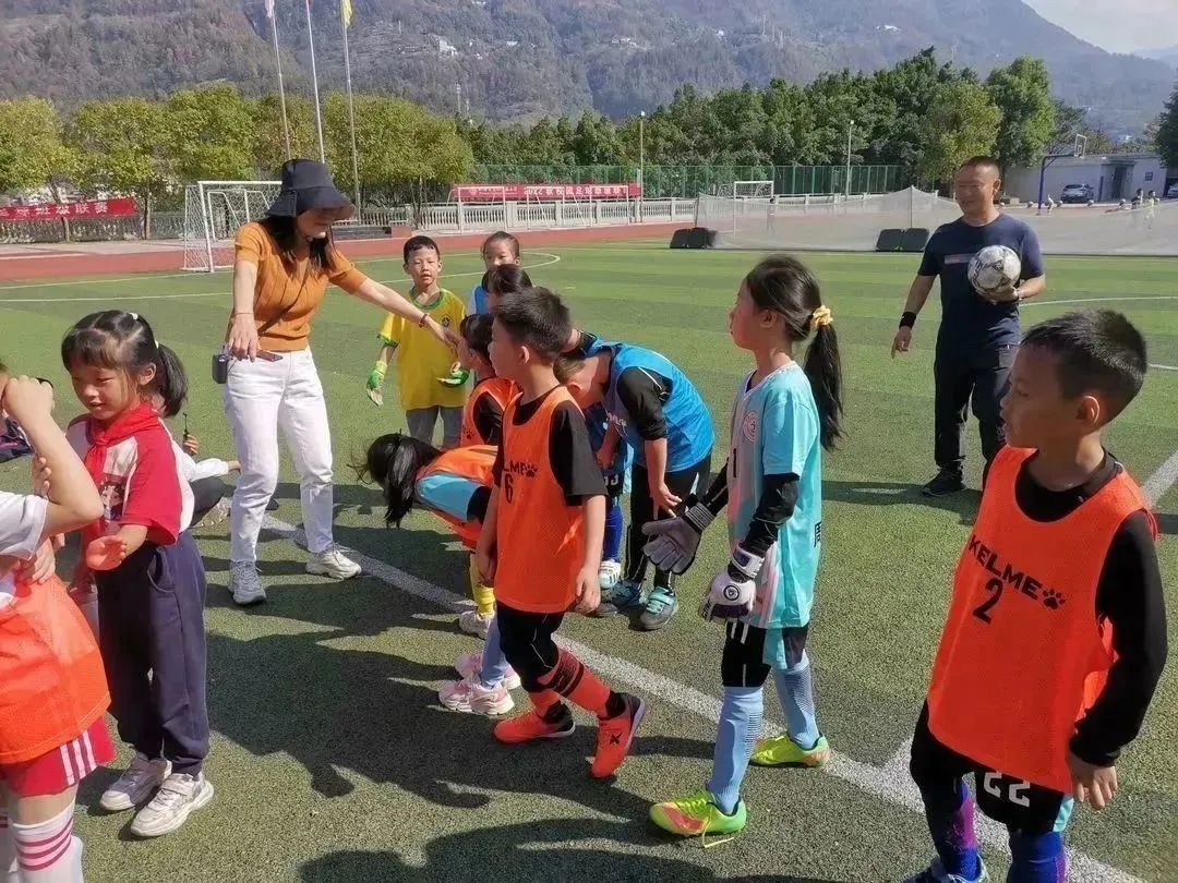 武隆区第二届中学生足球比赛,重庆市足球校园联赛武隆赛区