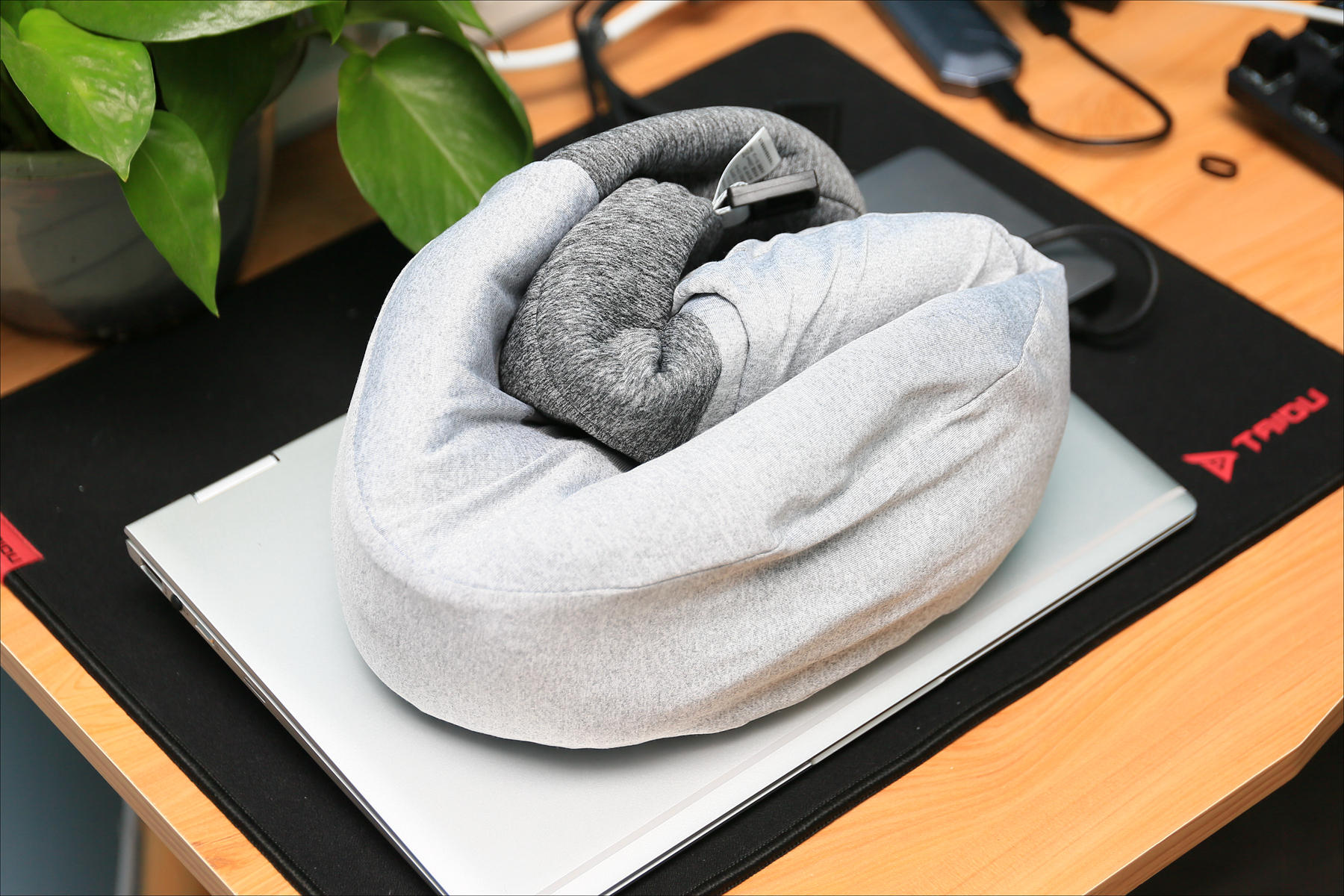 baopai颈椎按摩器测评,护颈枕护颈椎的神器