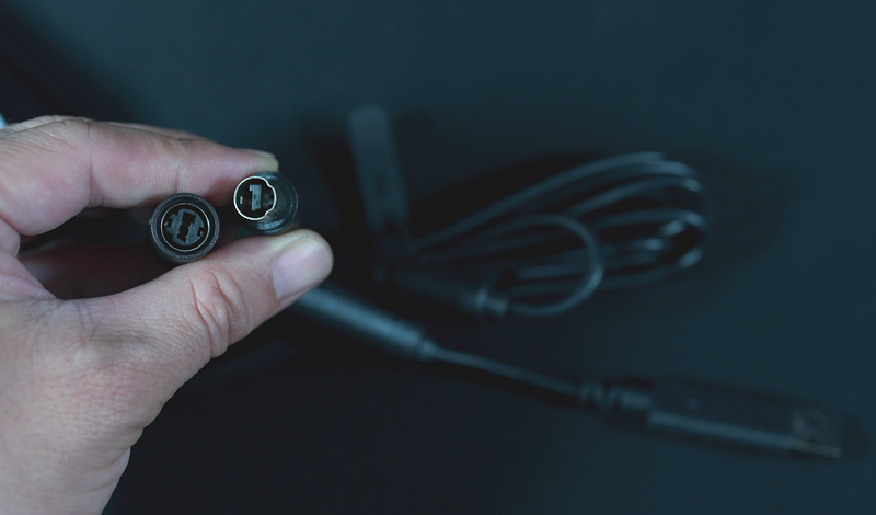 雷蛇幻影战狼v2手柄,雷蛇战狼竞技版手柄