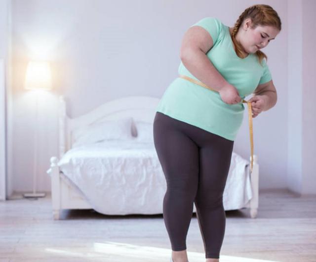 50岁咳嗽漏尿最好的办法是怎么治,女儿11岁一咳嗽就漏尿是怎么回事