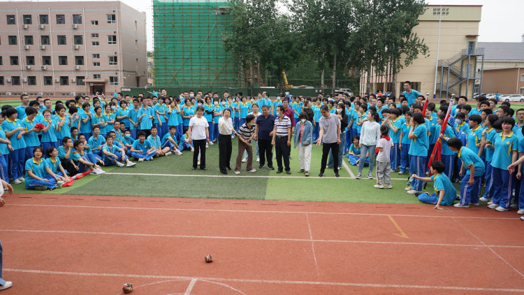 小学游戏趣味运动会,小学游戏趣味运动会个人项目