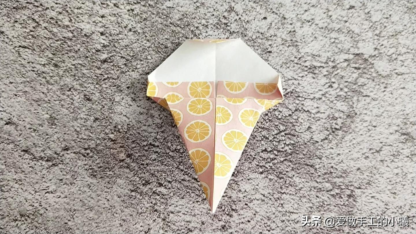 彩纸冰激凌手工超简单,折小冰激凌又好看又简单