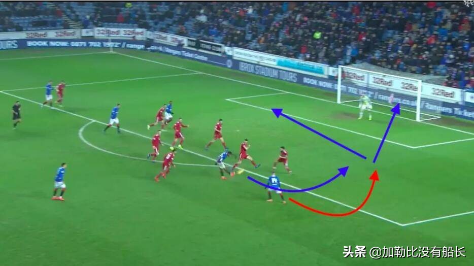 上周末在客队教练席成为全场焦点的杰拉德三年后能否接班渣叔?