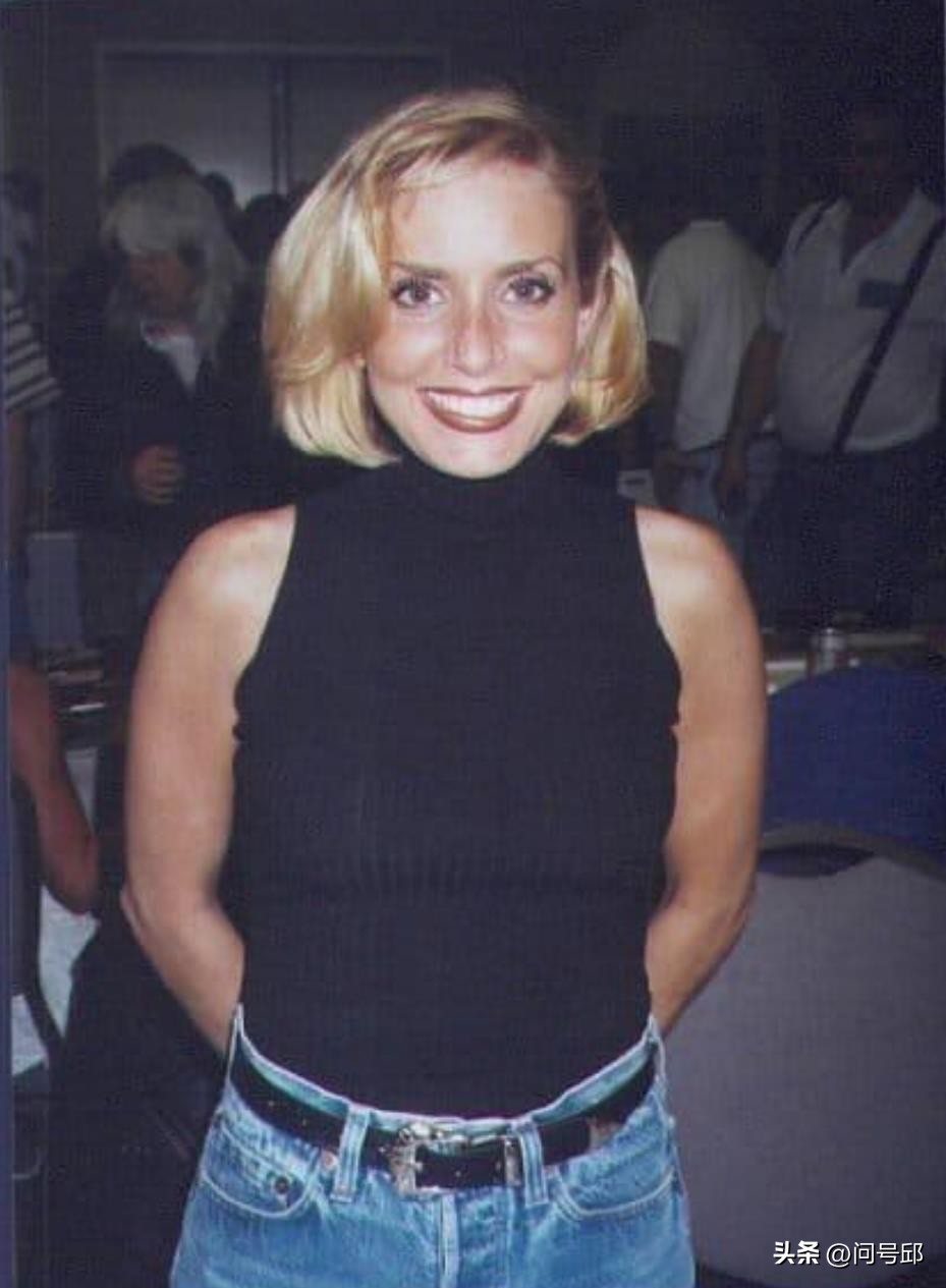 美国女演员吸毒,美国27岁因吸毒过量死去的女明星