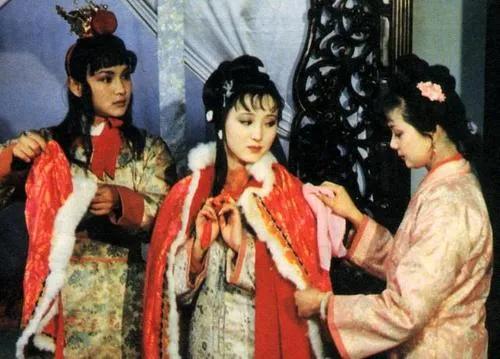 红楼梦人物关系超详细解读,红楼梦中人物的年龄及生日