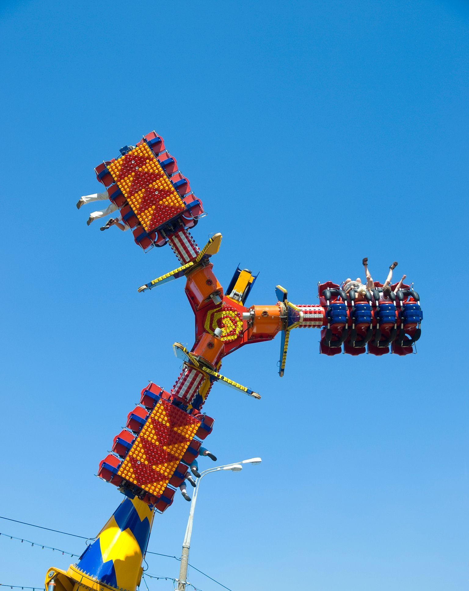 上海欢乐谷过山车视频,上海欢乐谷古木游龙