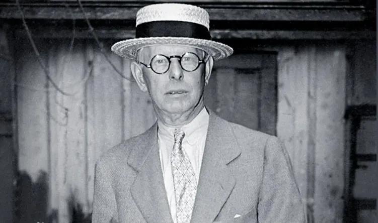 利用市场人气排名选股,市场人气股靠前几名怎样操作