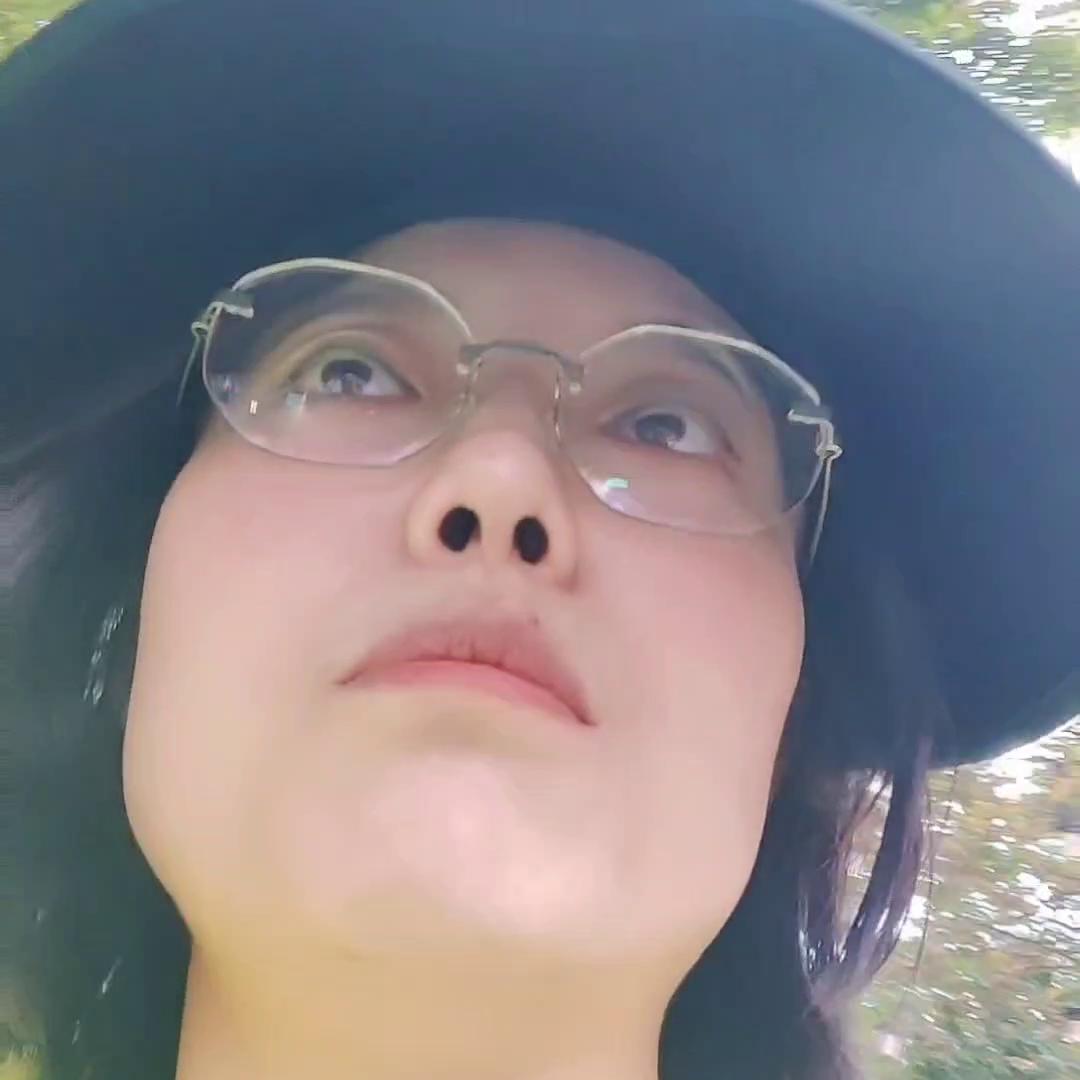 想通过手工做副业，轻创业的，想要赚米的关注我!!!为你...