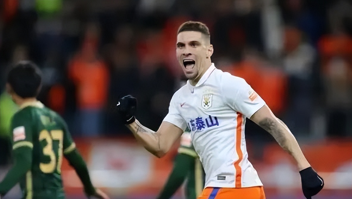 喜讯！中国飞翼入选欧洲联赛最佳阵容，能攻善守未来值得鲁能引进