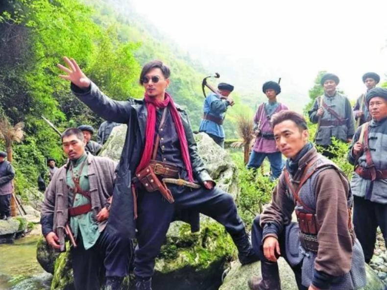 中国第一恶匪案,中国最后的土匪夫妻图片