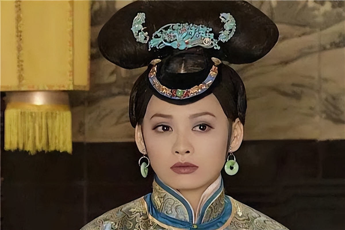 袁姗姗为什么被骂滚出娱乐圈,袁姗姗为什么放飞自我