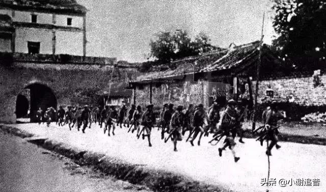 抗日名将何基沣故事,国军起义将领何基沣