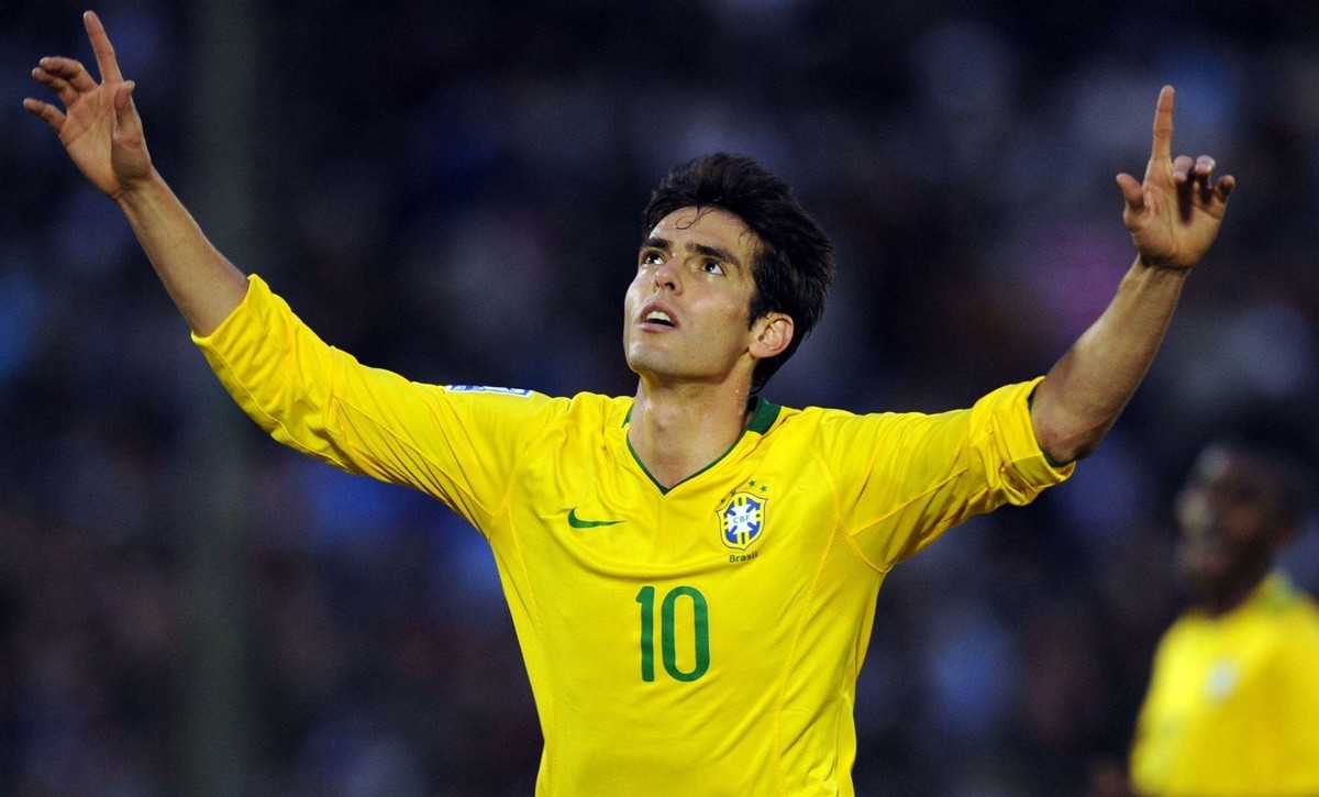 2017年卡卡婚姻现状,卡卡前妻卡洛琳再婚生孩子了吗