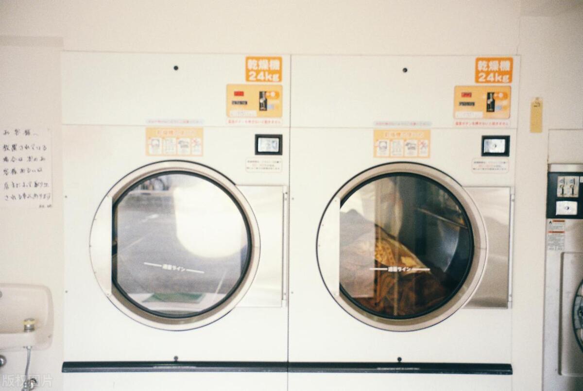 衣服拿去洗衣店干洗多少钱,衣服拿去洗衣店多少钱