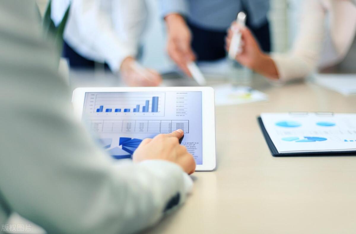 富二代与家里的关系,白手起家跟富二代的区别