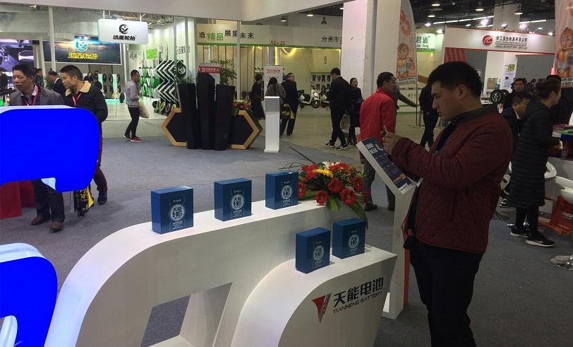 现在电动车电池哪种好怎么选,电动车的电池一般多少钱比较好呢