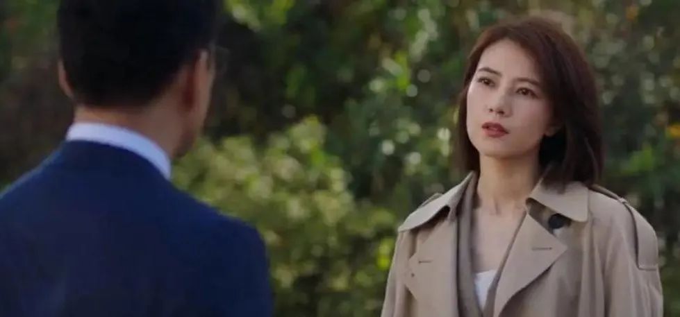 嫁给一个公务员如何?利弊全面分析