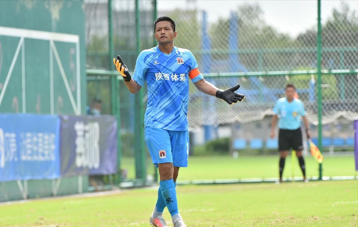 黄健翔谈国内门将训练水平,中国足球守门员哪个最厉害