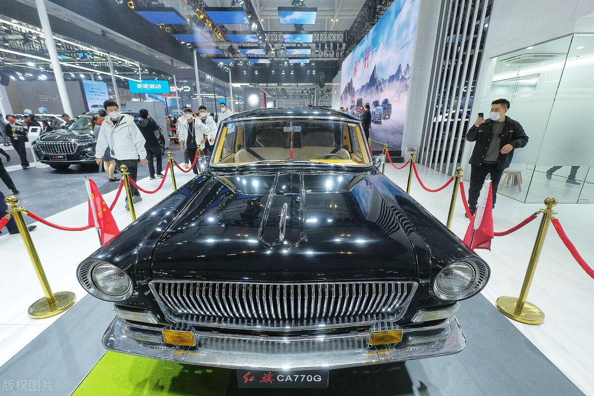 燃油车和新能源车如何选择,燃油车和新能源车哪个省钱