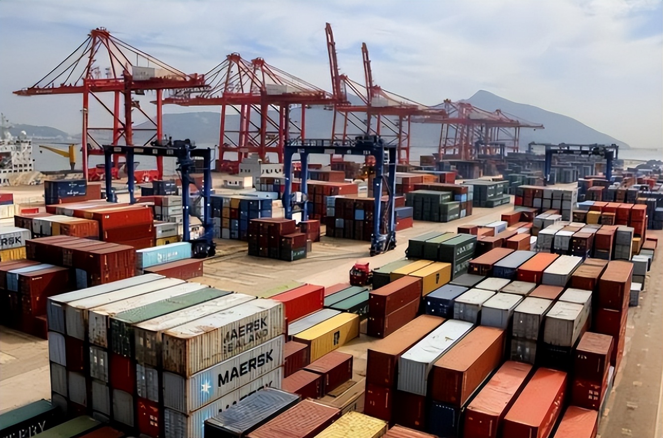 中国出口外贸最新消息,中国外贸出口下降了多少