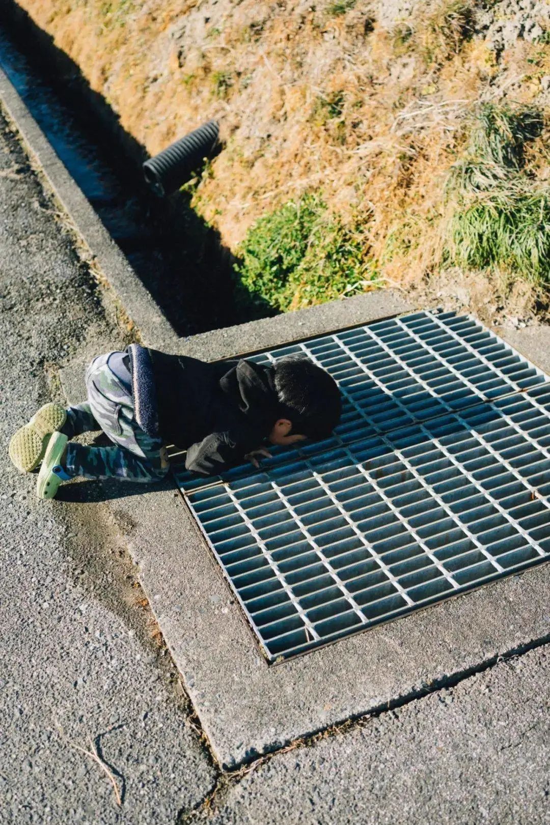 爸爸拍坏人女儿却被偷走完整版,日本爸爸偷拍孩子