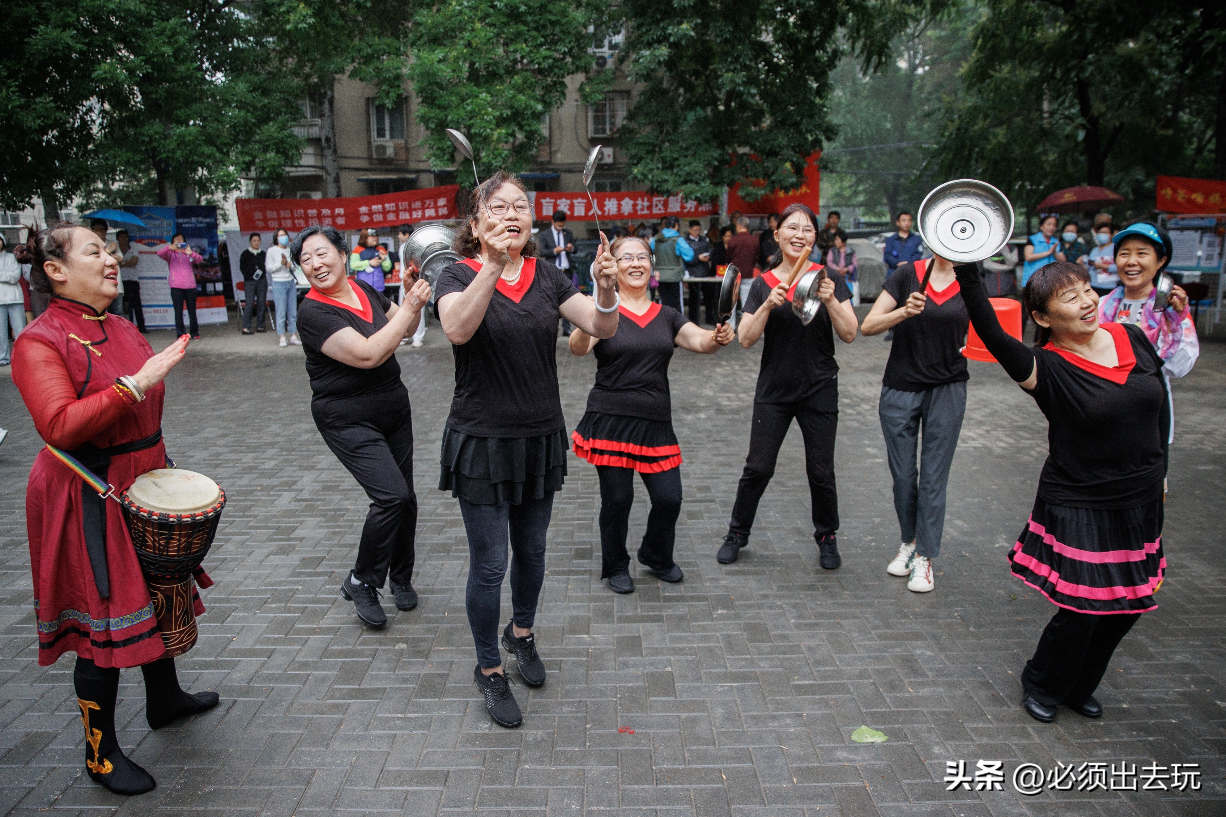 社区开展幸福邻里节方案,社区邻里节打造幸福生活共同体