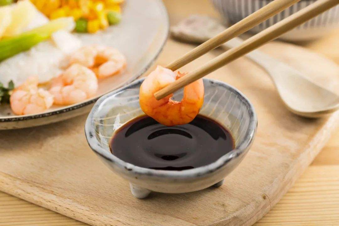 同样是酱油，“味极鲜”和“一品鲜”区别挺大，学会再买不吃亏