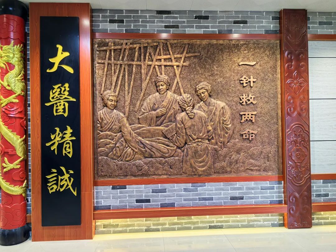 郑州市中医院名医专家名单,郑州西区中医院是三甲医院么