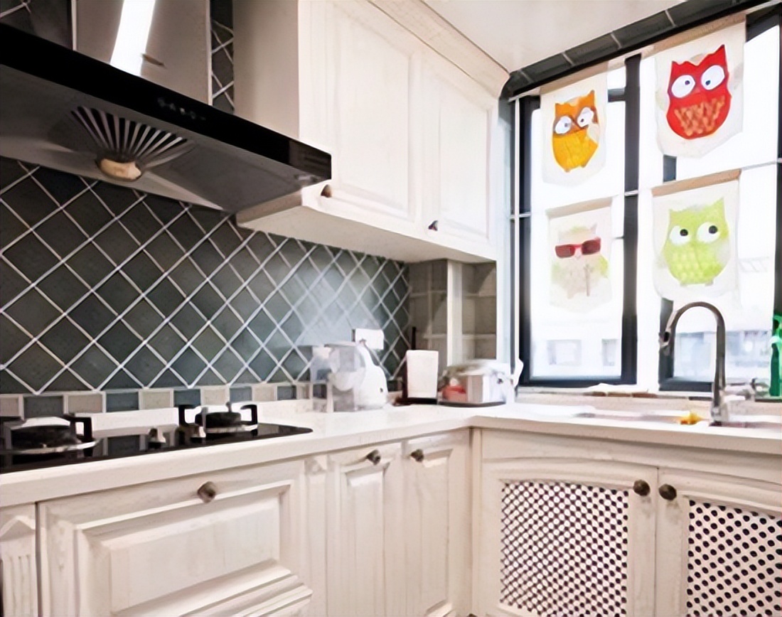 厨房间漏水找不到漏水点,厨房漏水怎么检测漏水的位置