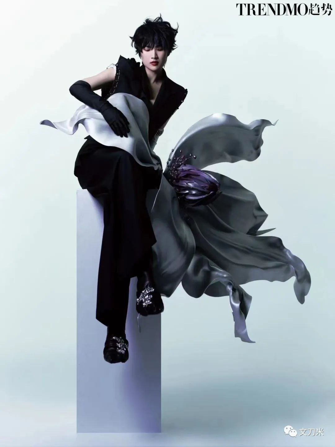 34岁转行即火|大品牌、明星争相找这位新手做花