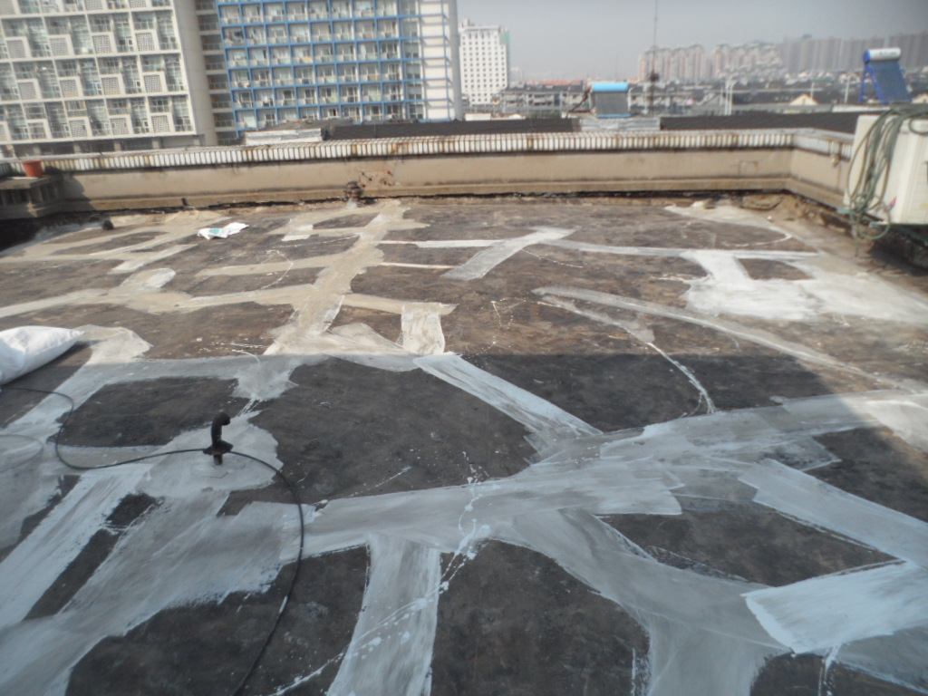 老旧小区屋顶漏水怎么彻底解决,屋顶漏水最好补救办法