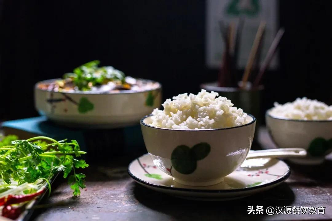 汉源餐饮教育营销,美食餐饮营销培训