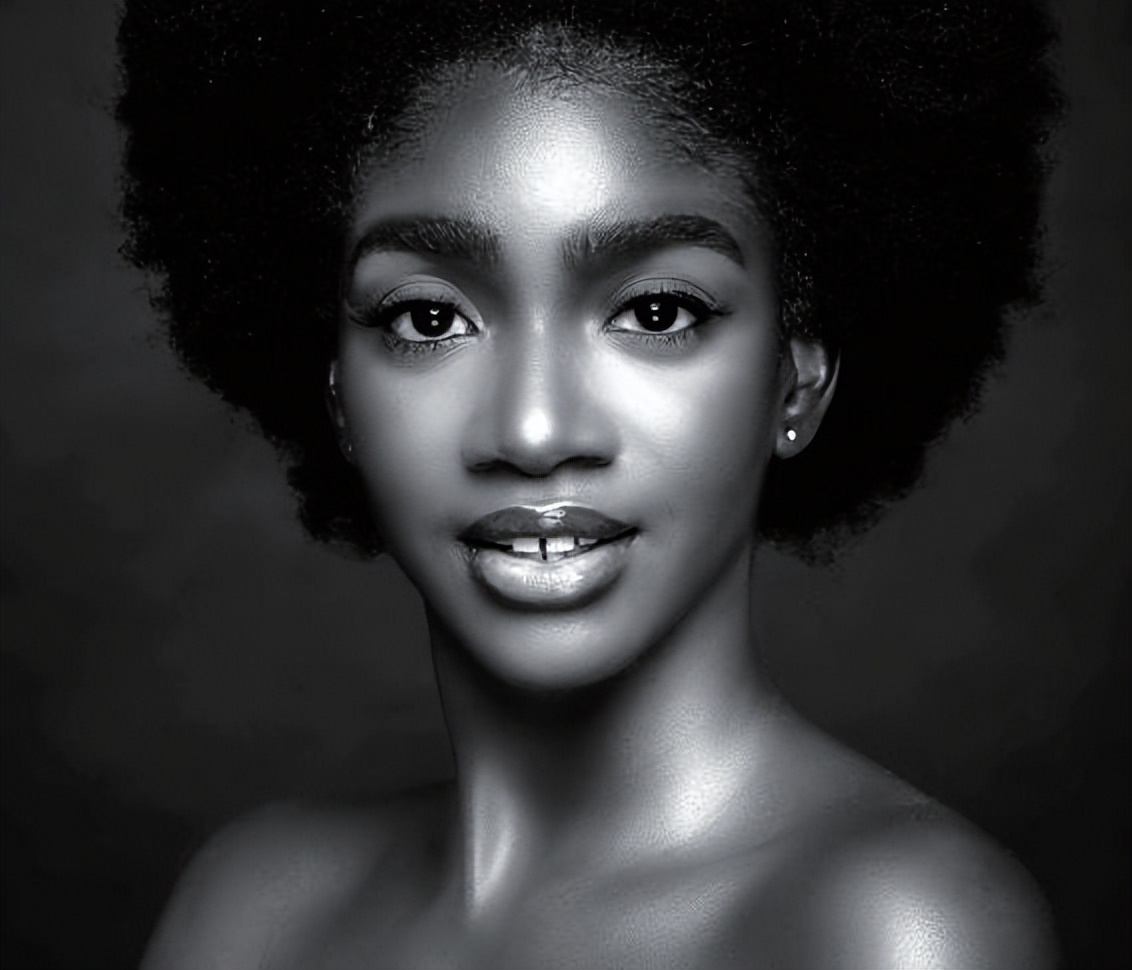 ps如何制作广告照片教程,在ps怎么做出高清动态广告图片